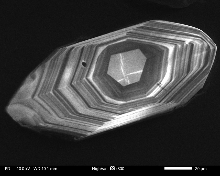 [Image: zircon2.jpg]